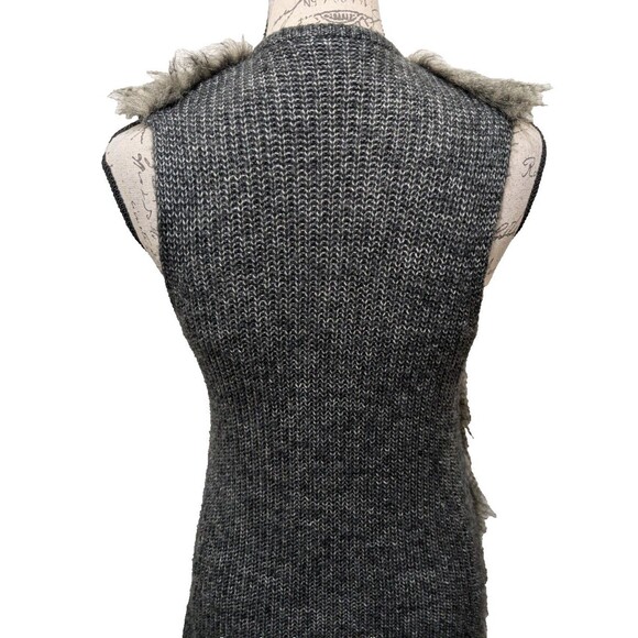 WHBM Sweater XS Faux Fur Open Front Knit Back Fur Front Mob Wife - Picture 10 of 12